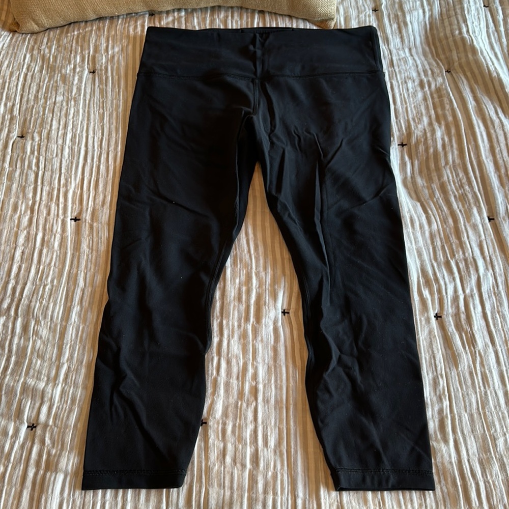 Athleta black leggings. Elation 7/8 tights. 23 inch inseam.
